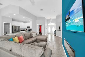 Charming Home With Private Pool and Electric Fire Place! #4bc110