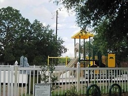 Charming Home With Private Pool and Electric Fire Place! #4bc110