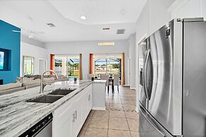 Charming Home With Private Pool and Electric Fire Place! #4bc110