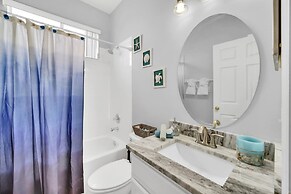 Charming Home With Private Pool and Electric Fire Place! #4bc110