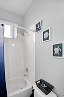 Charming Home With Private Pool and Electric Fire Place! #4bc110