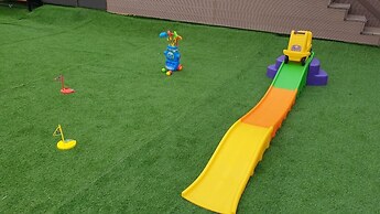 Gapyeong Jinikidsdogchaepoolvilla