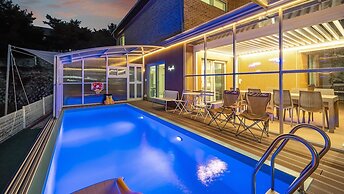 Gapyeong Jinikidsdogchaepoolvilla