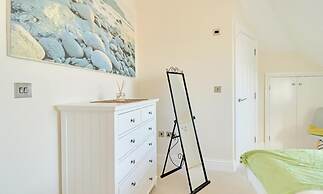 Brunswick Fab Pad - 2 Bedroom 2 Bathroom Garden View Balcony