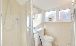 Brunswick Fab Pad - 2 Bedroom 2 Bathroom Garden View Balcony