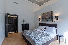 Cavour 83 Prestige House