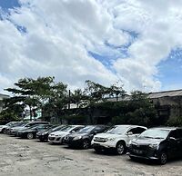 High Livin Apartment Asia Afrika