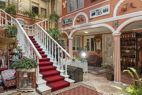 Elia Boutique Hostel & Apart-Hotel