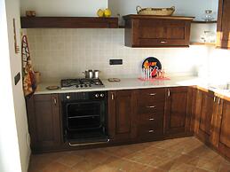 Ca der Forn the Bread Oven House in Cascina Bricchetto Langhe - Italy