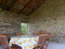 Ca der Forn the Bread Oven House in Cascina Bricchetto Langhe - Italy