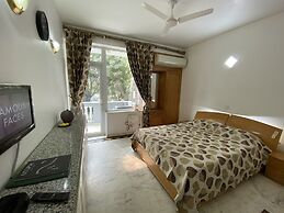 Ardee City Heart Of Gurugram Security & Comfort