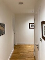 Zenith City Centre Apartment - Stay Longer and Save