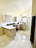 Escape to Paradise Brand New Bungalow With Ocean View in Discovery Bay