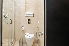 Central Park Resident