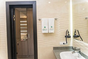 Central Park Resident