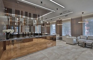 Central Park Resident