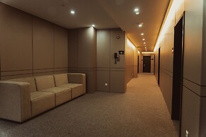 Central Park Resident