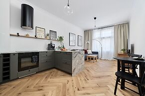 Apartment Wrocław Wapienna by Renters