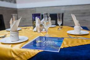 Lion Luxury Suites