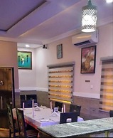Lion Luxury Suites
