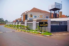 Lion Luxury Suites