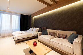 Aparthotel SPA Woodside by Anaya