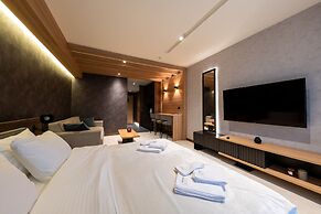 Aparthotel SPA Woodside by Anaya