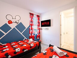 Elegant 9-bedroom Villa Close To Disney! 9 Villa by RedAwning