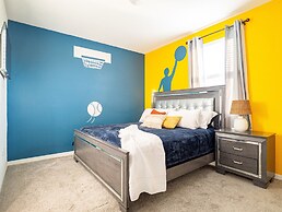 Elegant 9-bedroom Villa Close To Disney! 9 Villa by RedAwning