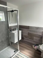 Cozy Lanarkshire Apartment With a View