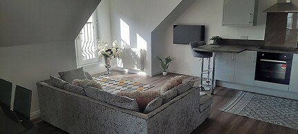 Cozy Lanarkshire Apartment With a View