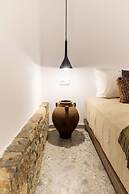 Wave an Idyllic Seafront Suite