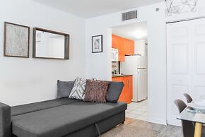 Amazing Studio Apt BRICKELL With pool