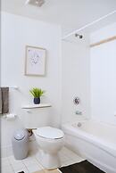 Amazing Studio Apt BRICKELL With pool