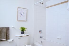 Amazing Studio Apt BRICKELL With pool