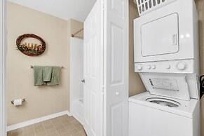 Modern & Comfy 20min to Disney Queenbeds