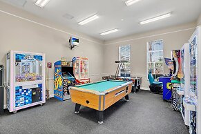 Modern & Comfy 20min to Disney Queenbeds