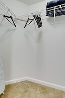 Amazing 1 Bedroom Condo Ballston