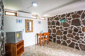 Maidith Galapagos Inn