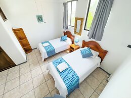 Maidith Galapagos Inn