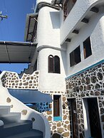 Maidith Galapagos Inn