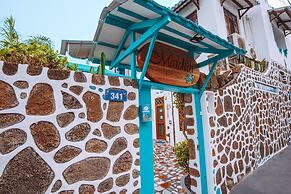 Maidith Galapagos Inn