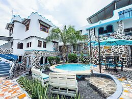 Maidith Galapagos Inn