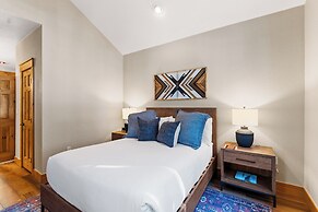 Settler's Creek #6563 by Summit County Mountain Retreats