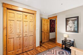 Settler's Creek #6563 by Summit County Mountain Retreats