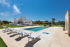 2964 Villa Donna Sofia by Perle di Puglia