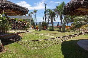 Sea Splash & La Petite Maison