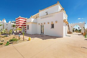 3034 Villetta La Cornola by Barbarhouse