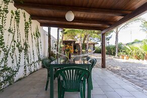 2439 Villa Maresole by Barbarhouse