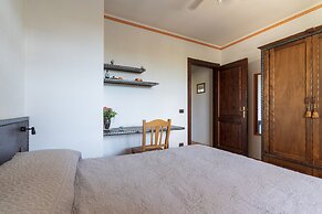 2439 Villa Maresole by Barbarhouse